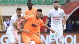Junior Fernandes jugó en derrota de Alanyaspor frente a Antalyaspor