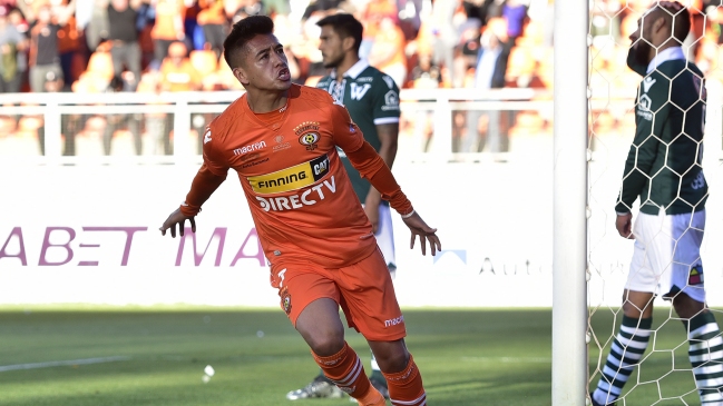 Cobreloa venció a Santiago Wanderers y aún sueña con el ascenso tras empate de Coquimbo