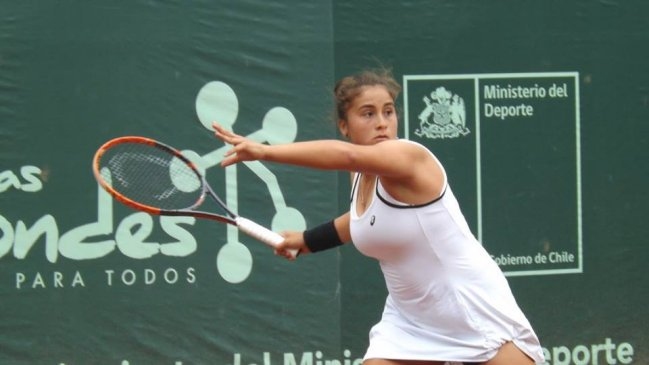 Bárbara Gatica avanzó a segunda ronda deL ITF de Colina tras vencer a la rumana Irina Fetecau
