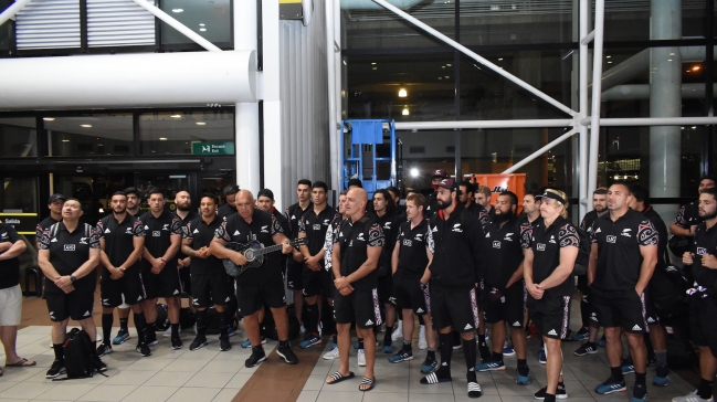 Maori All Blacks llegó a Chile y fue recibido por delegación mapuche