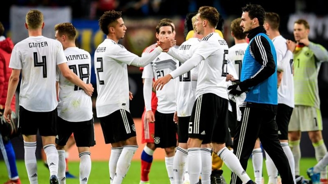 Alemania mostró síntomas de recuperación y goleó a Rusia en amistoso