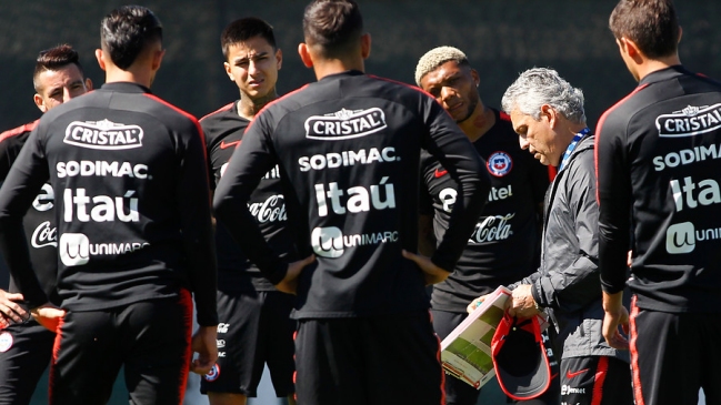 Con novedades en defensa y Alexis en delantera: La formación de la Roja ante Costa Rica