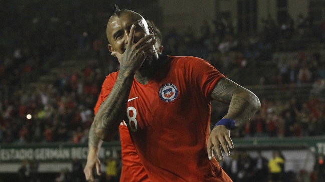 Arturo Vidal superó a Leonel Sánchez y se convirtió en el sexto goleador histórico de Chile