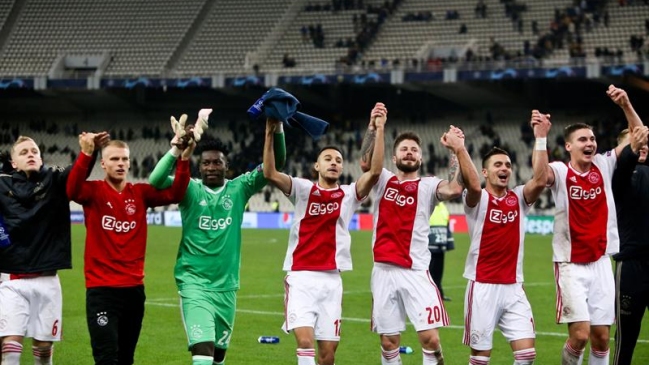 Ajax clasificó a octavos de final en la Champions League después de 13 años