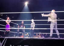 Estrellas de WWE brindaron increíble espectáculo en el Live Santiago 2018