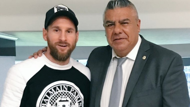 Presidente de la AFA se reunió con Scaloni y Messi en Madrid