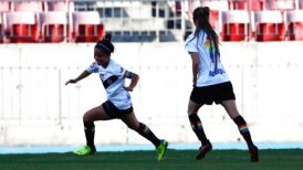 Santiago Morning levantó su primera copa en el Torneo Femenino al derribar en la final a Palestino