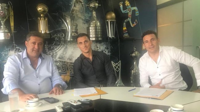 Boca Juniors anunció a Nicolás Burdisso como su nuevo director deportivo