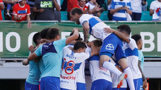 Universidad Católica deberá enfrentar a Gremio y Rosario Central en la Copa Libertadores