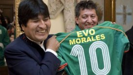 Evo Morales anuncia el deseo boliviano de sumarse a candidatura del Mundial 2030