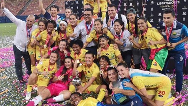 Dirigente dijo que el fútbol femenino es "caldo de cultivo del lesbianismo"