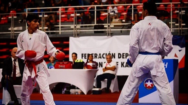 Bicampeón chileno de karate también obtuvo puntaje nacional en la PSU de Matemáticas