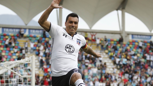 El mensaje de fin de año de Esteban Paredes a los hinchas de Colo Colo: El 2019 es nuestro