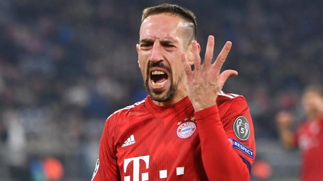 Bayern Munich sancionará con elevado monto a Ribéry por insultar a sus críticos en Twitter