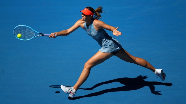 Maria Sharapova arrasó con su rival de primera ronda en el Abierto de Australia