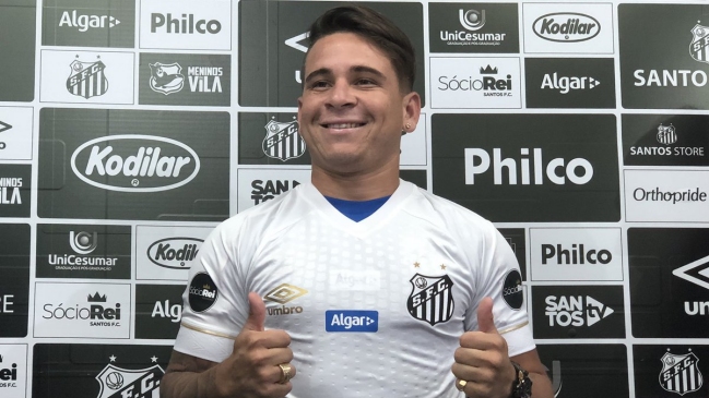 Yeferson Soteldo fue presentado en Santos: Usar la camiseta de Neymar y Pelé es un sueño