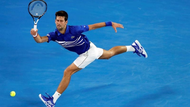 Djokovic resolvió con facilidad su desafío ante Tsonga en Melbourne