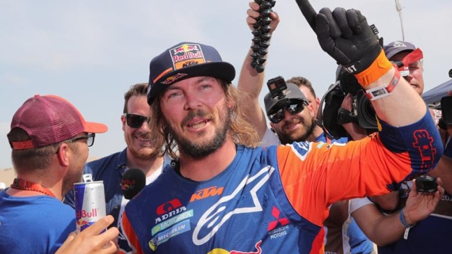 Toby Price y su triunfo en el Dakar: "La alegría es más fuerte que el dolor"