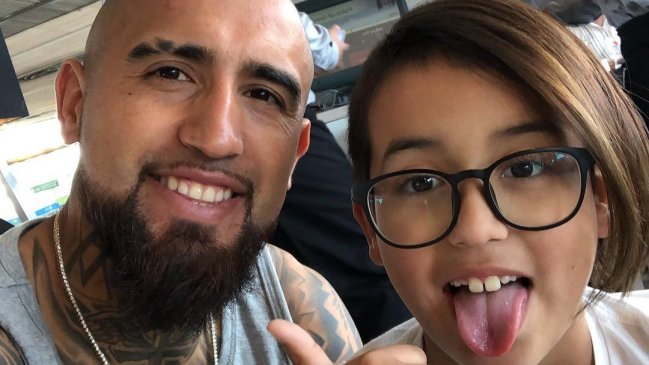 Arturo Vidal inscribió a su hijo Alonso en la academia formativa de FC Barcelona