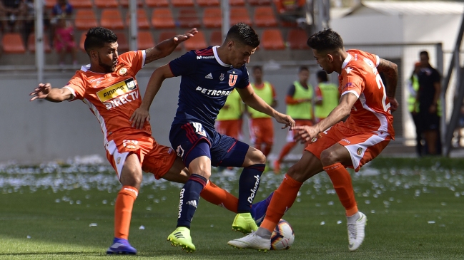 La U cayó ante Cobreloa en la Tarde Naranja y dejó dudas de cara a su debut en la Libertadores