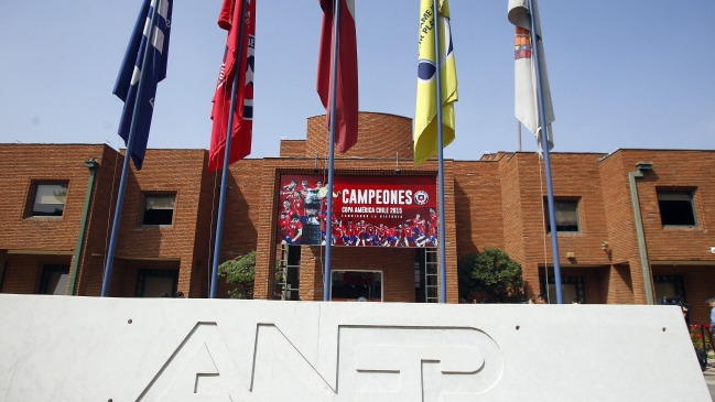 ANFP se hará cargo de cancelar multas que Conmebol impuso a seis clubes nacionales