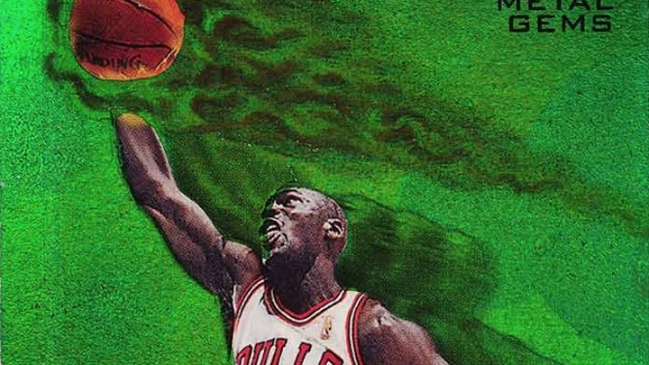 Rarísima tarjeta de Michael Jordan se vendió en más de 220 millones de pesos en eBay