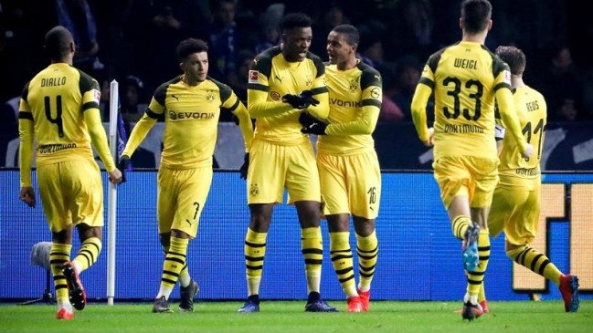 Borussia Dortmund remontó en los descuentos ante Hertha Berlín y enciende la lucha por el título