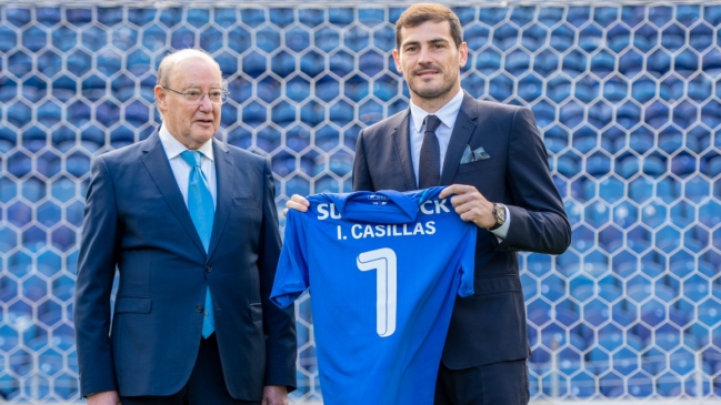 FC Porto anunció oficialmente la renovación de Iker Casillas