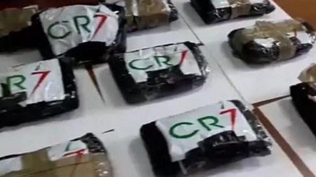 Policía italiana incautó paquetes de droga con la marca "CR7"