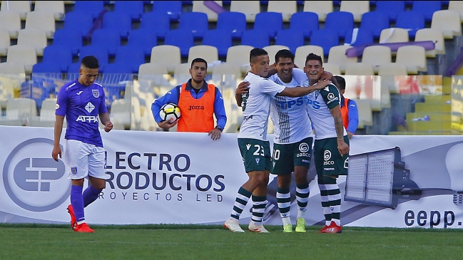 Santiago Wanderers apabulló a Deportes Concepción en la Copa Chile