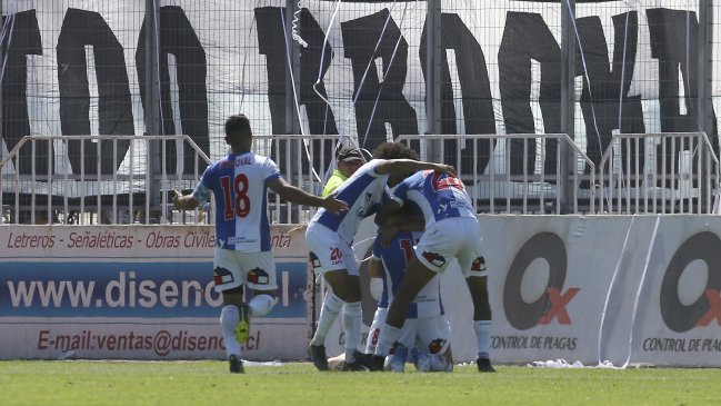 Deportes Antofagasta golpeó y le propinó a la U su tercera derrota consecutiva