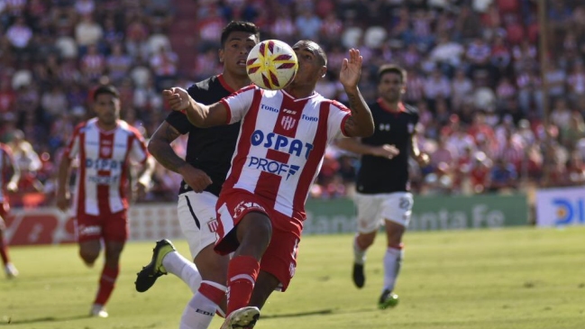 Gonzalo Jara fue titular en empate de Estudiantes contra Unión Santa Fe en el cierre de la Superliga