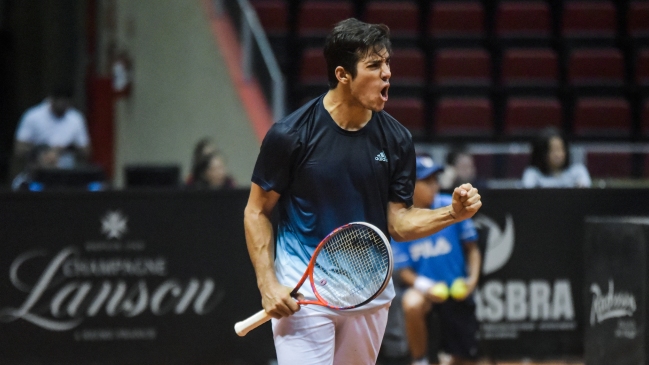 Christian Garín remontó con categoría ante Pablo Cuevas y avanzó a octavos de final en Houston