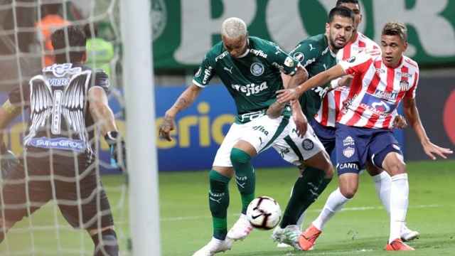 ¿La mejor atajada de la Copa Libertadores? Arquero de Junior se lució ante Palmeiras