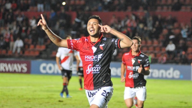 Colón de Santa Fe sigue a paso firme en Copa Sudamericana tras eliminar a Deportivo Municipal