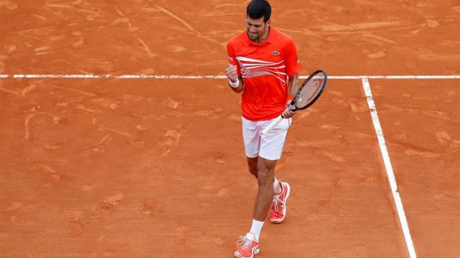 Novak Djokovic avanzó sin contrapesos en Montecarlo