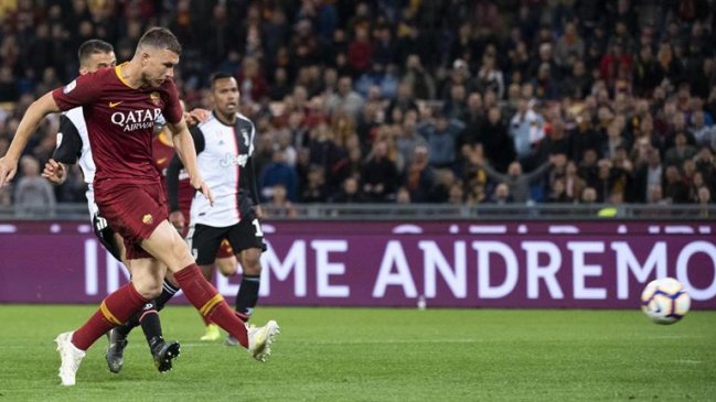 Roma tumbó a Juventus y se mantuvo en la lucha por la clasificación a la próxima Champions