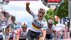 Ackermann ganó la segunda etapa del Giro de Italia y Roglic mantuvo la "maglia" rosa