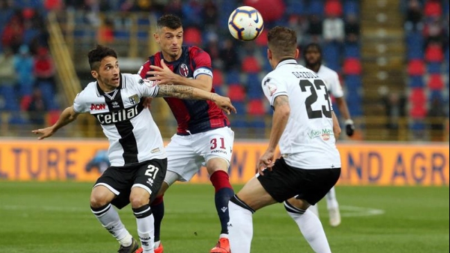 Bologna de Erick Pulgar y Parma de Francisco Sierralta juegan clásico crucial en la Serie A