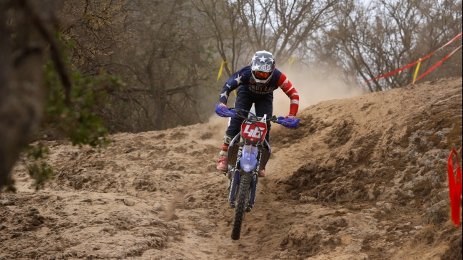 Esteban Lanz conquistó la primera fecha del Nacional de Enduro FIM en Lonquén