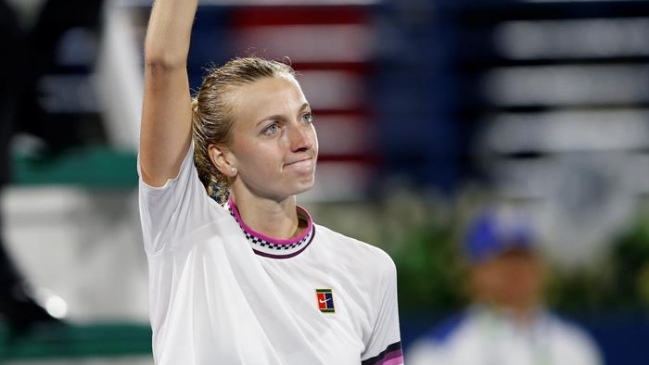 La checa Petra Kvitova se bajó de Roland Garros por problema en uno de sus brazos