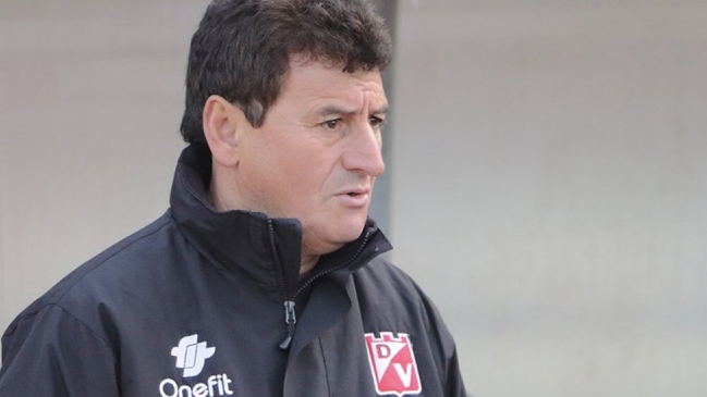 Deportes Valdivia oficializó a Pedro "Heidi" González como su nuevo entrenador