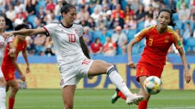 Alemania goleó a Sudáfrica y España y China sellaron su paso con un empate