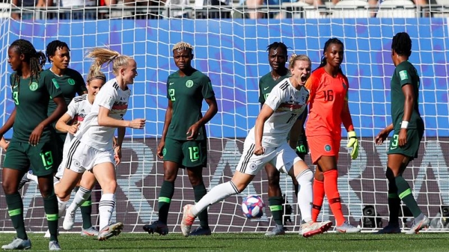 Alemania goleó a Nigeria y se instaló en los cuartos de final del Mundial Femenino de Francia
