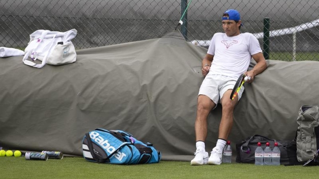 Nadal abrió con derrota ante Cilic su preparación para Wimbledon
