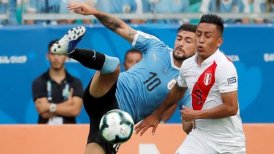 Uruguay y Perú luchan por el avance a las semifinales de la Copa América