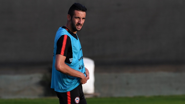 Mauricio Isla, Eduardo Vargas y Gabriel Arias entrenaron al margen del grupo en la Roja