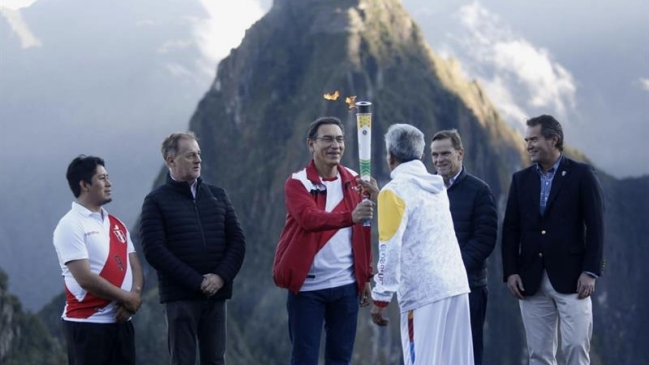 Antorcha Panamericana inició en Machu Picchu su recorrido por Perú
