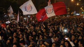 Hinchas peruanos se "tomaron" Lima para celebrar paso a la final de la Copa América