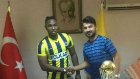 Club turco rescindió contrato a jugador en menos de 24 horas tras confundirlo con otro